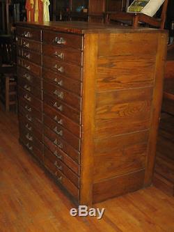 Antique Oak Flat File Chest 24 Drawers Architect Artist Map Cabinet Photography