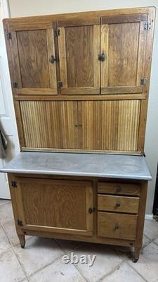 Antique Oak Hoosier Cabinet With Original Flour And Sugar Bins Roll Tambour Zinc