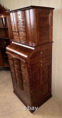 Antique Oak Ransom & Randolph Co. Deluxe Model Dental Cabinet #35