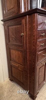 Antique Oak Ransom & Randolph Co. Dental/Doctor's Cabinet Very Rare Model
