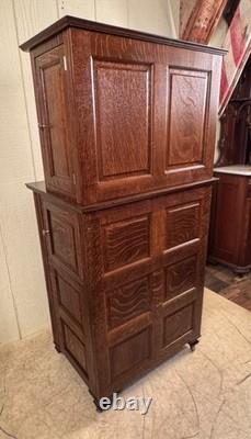 Antique Oak Ransom & Randolph Co. Dental/Doctor's Cabinet Very Rare Model Antique Oak Ransom & Randolph Co. Dental/Doctor's Cabinet Very Rare Model