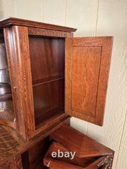 Antique Oak Ransom & Randolph Co. Dental/Doctor's Cabinet Very Rare Model