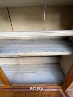 Antique Pennsylvania Chippendale Poplar Pewter Cupboard / Cabinet