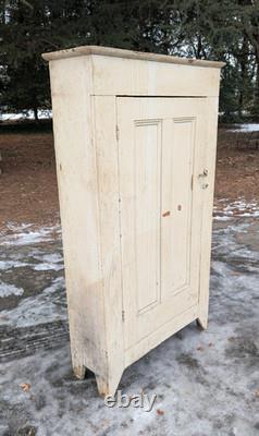 Antique Pine Kitchen Pantry Cupboard In Old White Paint Primitive Barn Find