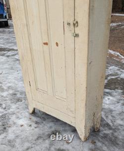 Antique Pine Kitchen Pantry Cupboard In Old White Paint Primitive Barn Find
