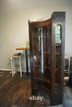 Antique Quartersawn Oak Concave Glass Corner Curio China Display Cabinet RARE