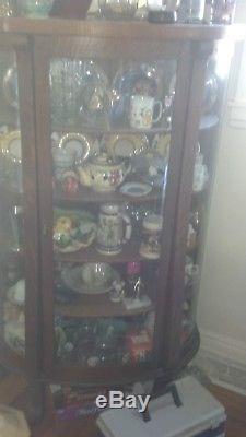 Antique Quartersawn Oak with Curved Glass China Cabinet