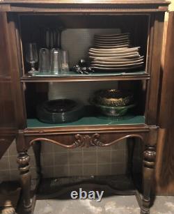 Antique Radio Cabinet Walnut 1930's Era