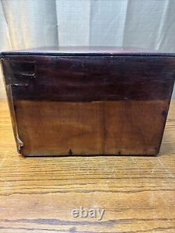 Antique Shaw Walker Four Drawer Dovetailed Cabinet Library Index Card