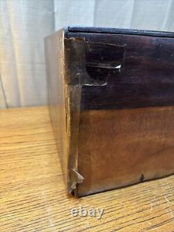 Antique Shaw Walker Four Drawer Dovetailed Cabinet Library Index Card