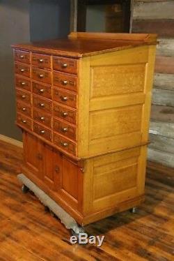 Antique Sole Makers Library Bureau Tiger Oak Card Catalog Drafting Table Cabinet