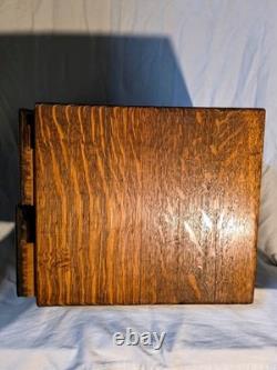 Antique Tiger Oak 4-Drawer File Cabinet Apacarthy. Dovetail Drawers Quarter Sawn