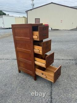 Antique Tiger oak quarter sawn 4 drawer filing cabinet on stand 1920 clean