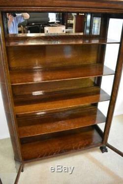 Antique Two Door Claw Foot Quarter Sawn Oak China Cabinet / Bookcase C. 1900's