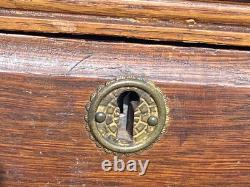 Antique Victorian Oak Belding Brothers Mirrored Spool Cabinet With Gold Decals