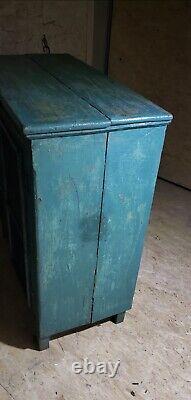 Antique / Vintage Blu Green Painted Pie Safe