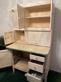 Antique Vintage Hoosier Cabinet with Flour Sifter