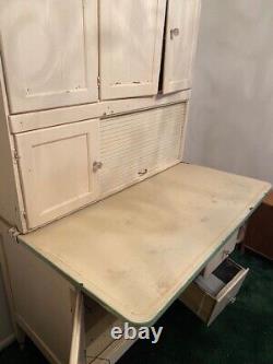 Antique Vintage Hoosier Cabinet with Flour Sifter