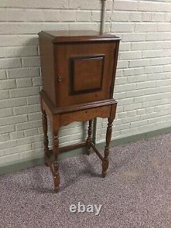 Antique Vtg Wood Record Almbum Lp Stand Cabinet 42.5 Tall X 17 X 12 3/4 Deep