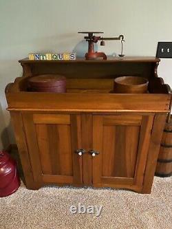 Antique Wood Dry Sink