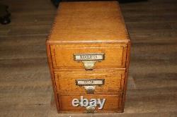 Antique c. 1900 Yawman & Erbe Receipts Bills Letters Dovetailed Oak File Cabinet