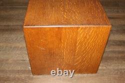 Antique c. 1900 Yawman & Erbe Receipts Bills Letters Dovetailed Oak File Cabinet