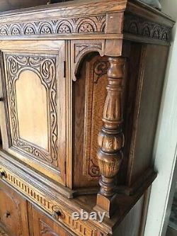 Antique cabinet/jacobean hutch