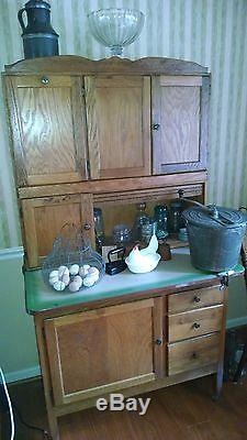 Antique hoosier cabinet