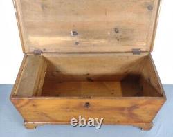 Antique primitive country Chippendale pine 18th century blanket chest 1780s