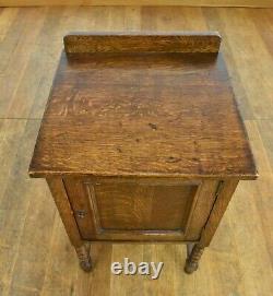 Antique vintage bobbin turned oak bedside cabinet / pot cupboard