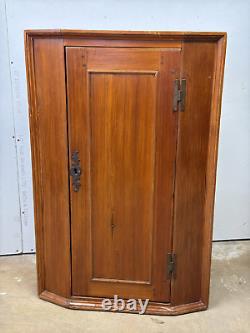 Antique yellow pine eastern shore hanging corner cupboard 1700s primitive south