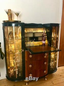 Art Deco 1920s Walnut Drinks Cabinet and Cocktail Bar