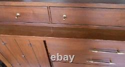 BROYHILL SAGA Mid Century Modern MCM Walnut ROOM DIVIDER