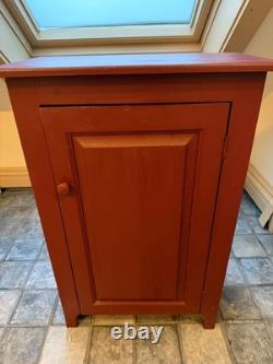 Barn Red Wood Jelly Cupboard / Small Cupboard