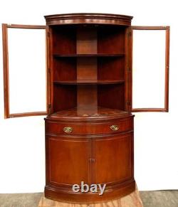 Beautiful Antique New Travis Court Collection By Drexel