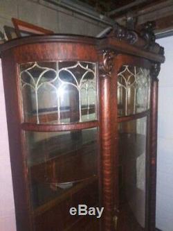 Beautiful Oak Hand Carved, Leaded Curved Glass Antique China Cabinet