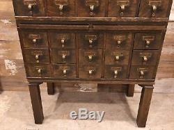 Beautiful Stacking Quartersawn Oak Index 30 Drawer Card Catalog Library Antique