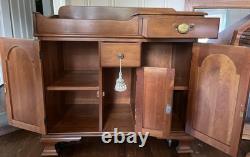 Beautiful Vintage Pennsylvania House Dry Sink