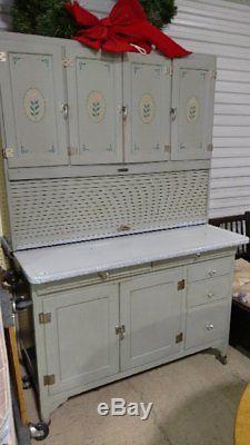 Beautiful vintage Sellars brand Hoosier style cabinet