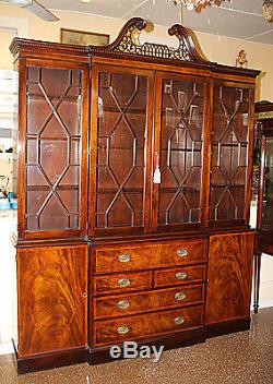 Best Quality OLD Baker Chippendale Mahogany Breakfront Bookcase China Cabinet