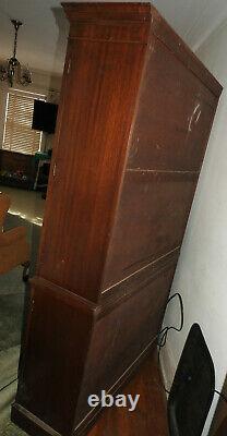 Big Old Gorgeous Mahogany Wooden China Cabinet HEAVY