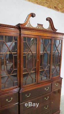 Breakfront China Cabinet Breakfront Mahogany Chippendale