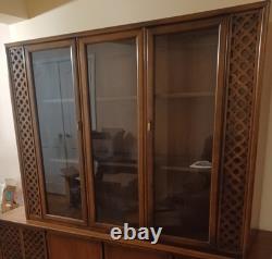 Breakfront China Cabinet Top Piece