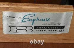 Broyhill Walnut Emphasis China Hutch