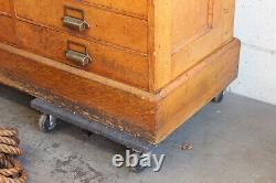 C1930s Antique Industrial Oak 32 Drawer Paper Flat File Cabinet Apothecary Vtg