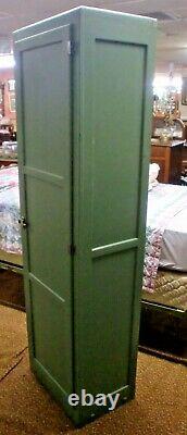 Chimney Country Kitchen Pantry Cupboard 1 Door Green and Clean