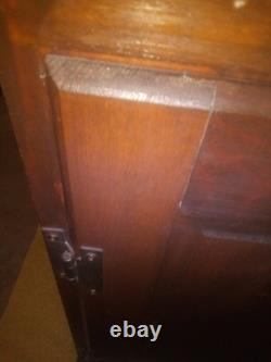 China Cabinet & Hutch, Dark Pine, withDrawers, Early American Style, Hand Finished