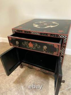 Chinoiserie Vintage Asian Black Lacquer Cabinet side table with drawer wood