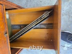 Circa 1910 Yawman & Erbe Arts & Crafts Tiger Oak File Cabinet, Dovetail Drawers