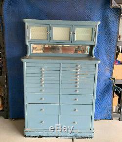 Circa 1930 Antique Dental Cabinet American Cabinet Company Apothecary 22 drawers
